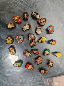 Pins OP